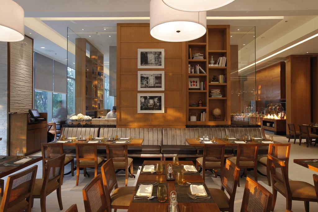 Shangri-La Residences The Fort, Manila Taguig Exterior photo