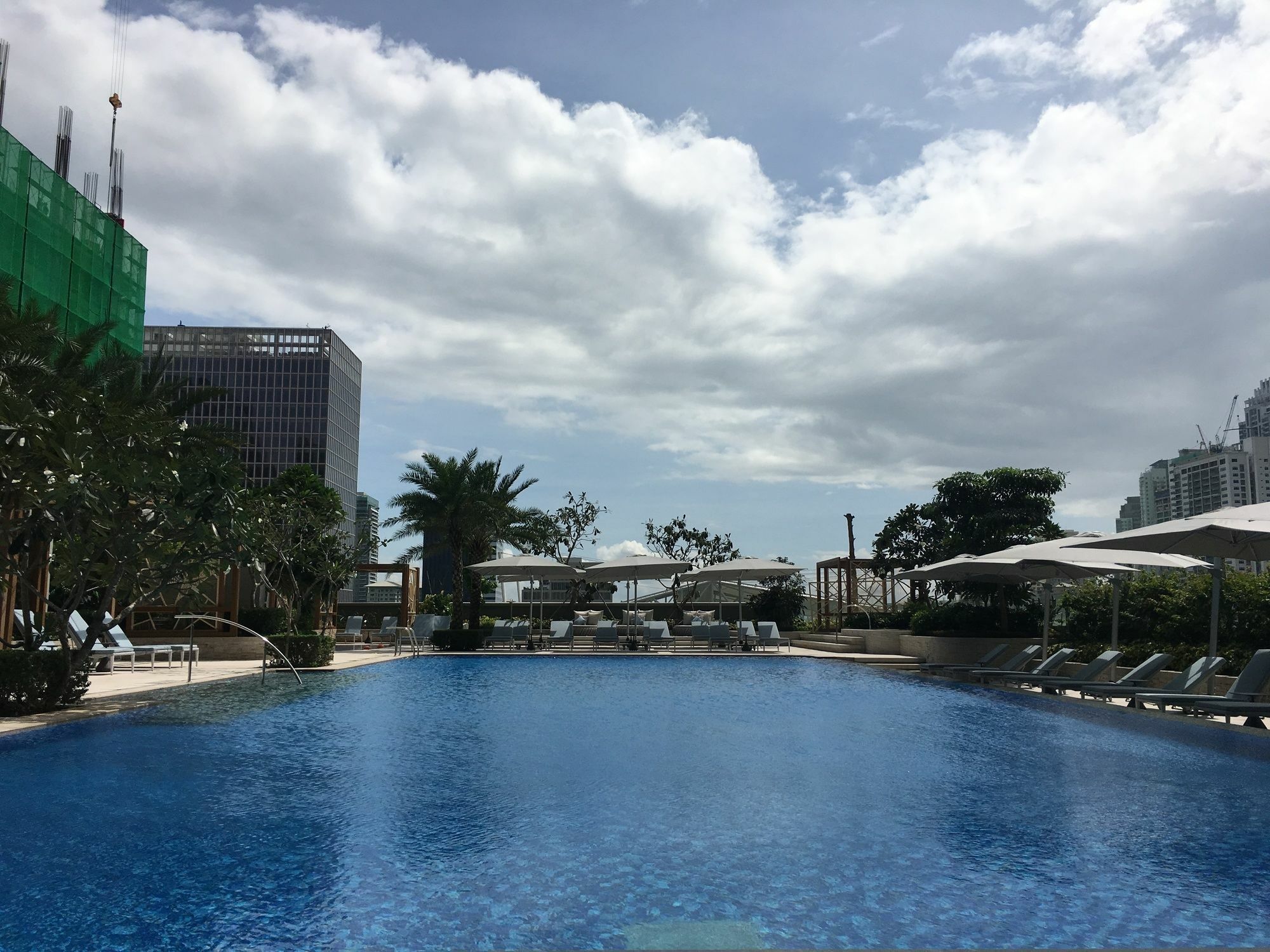 Shangri-La Residences The Fort, Manila Taguig Exterior photo