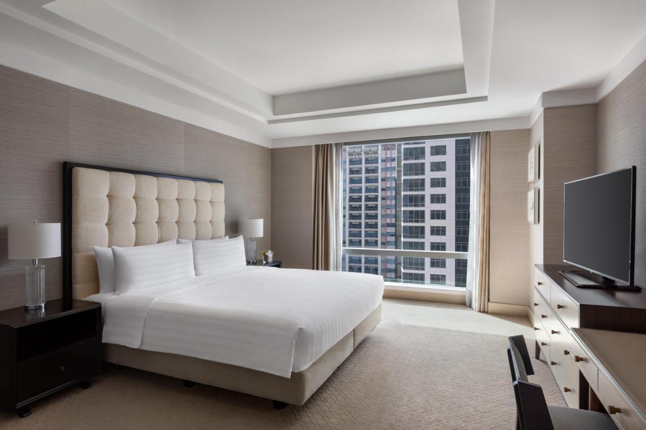 Shangri-La Residences The Fort, Manila Taguig Exterior photo