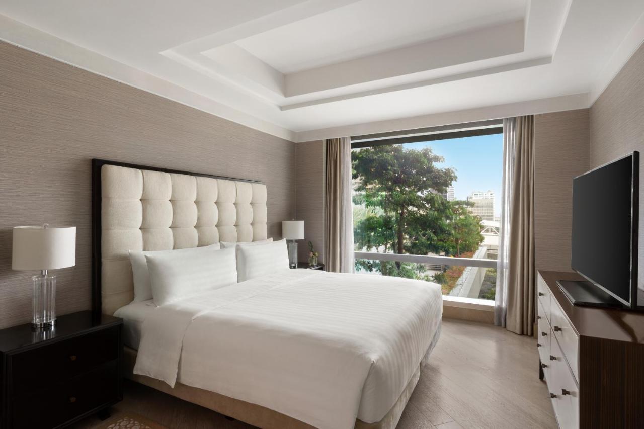 Shangri-La Residences The Fort, Manila Taguig Exterior photo